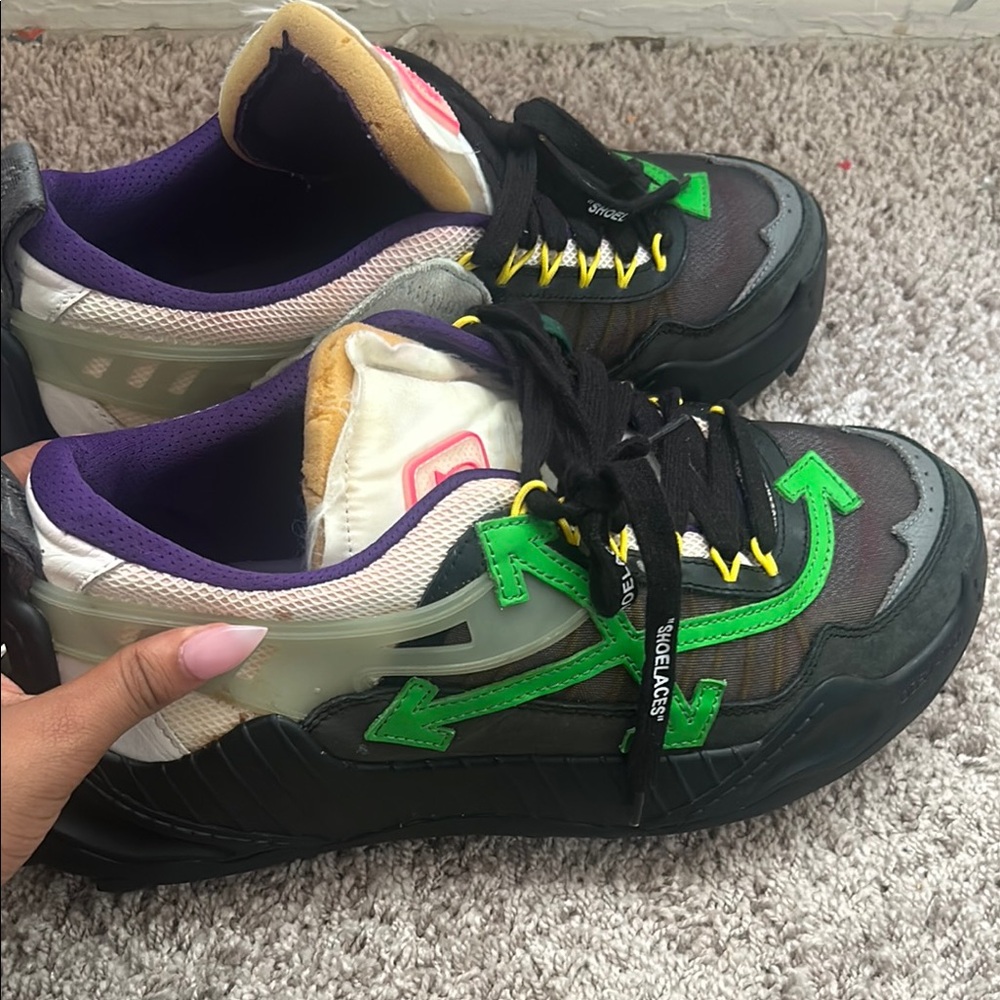 Black and Green Arrow Sneakers